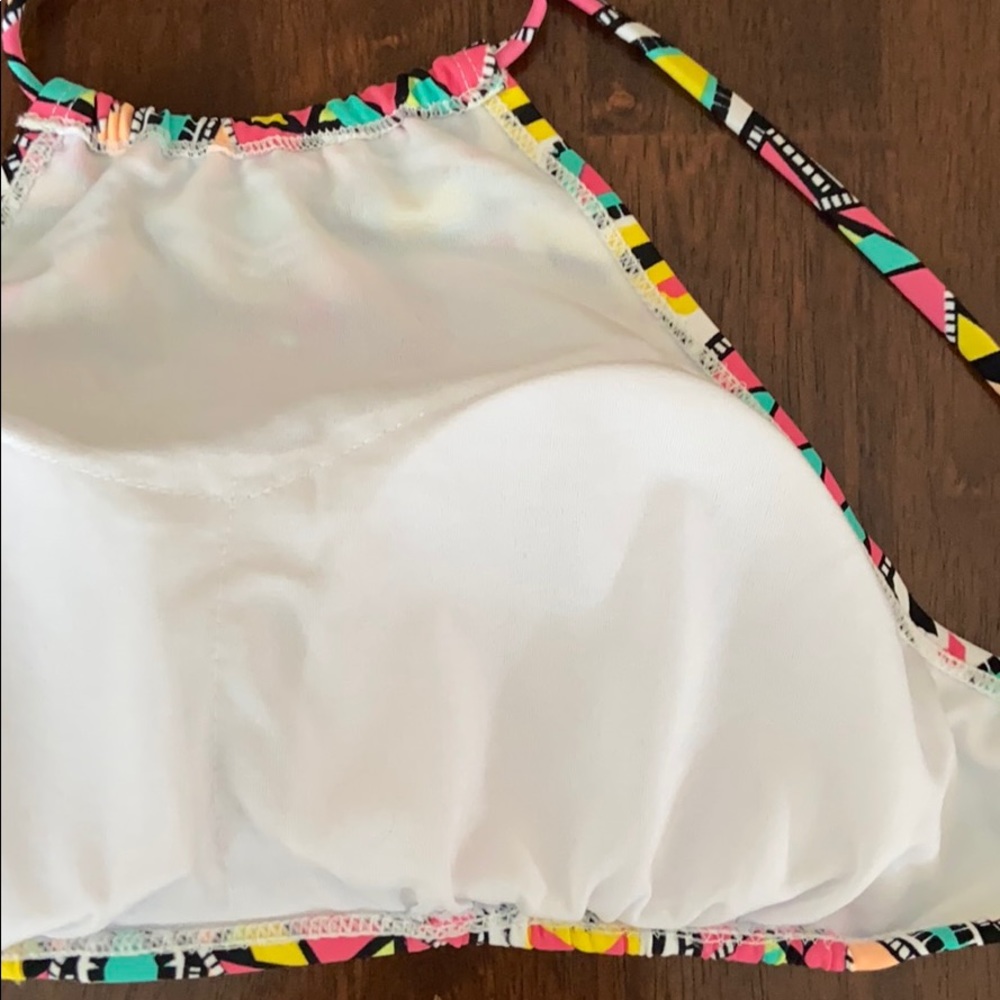 All For Color Printed Bikini Top - Picture 9 of 11